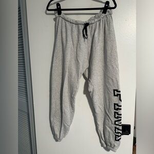 Victoria’s Secret pink campus pant